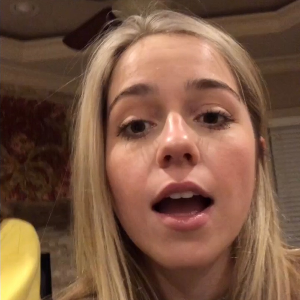 Meet your Posher, Hannah